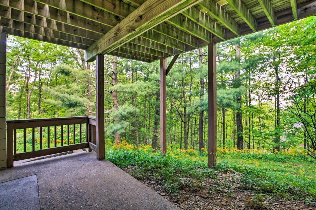 Cozy Wintergreen Resort Condo Walk To Ski Lifts! Lyndhurst エクステリア 写真